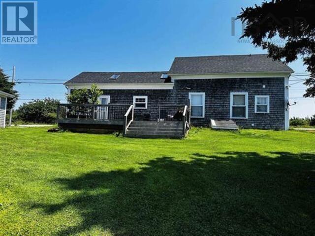 1663 Highway 3, East Pubnico, Nova Scotia  B0W 2A0 - Photo 6 - 202624130