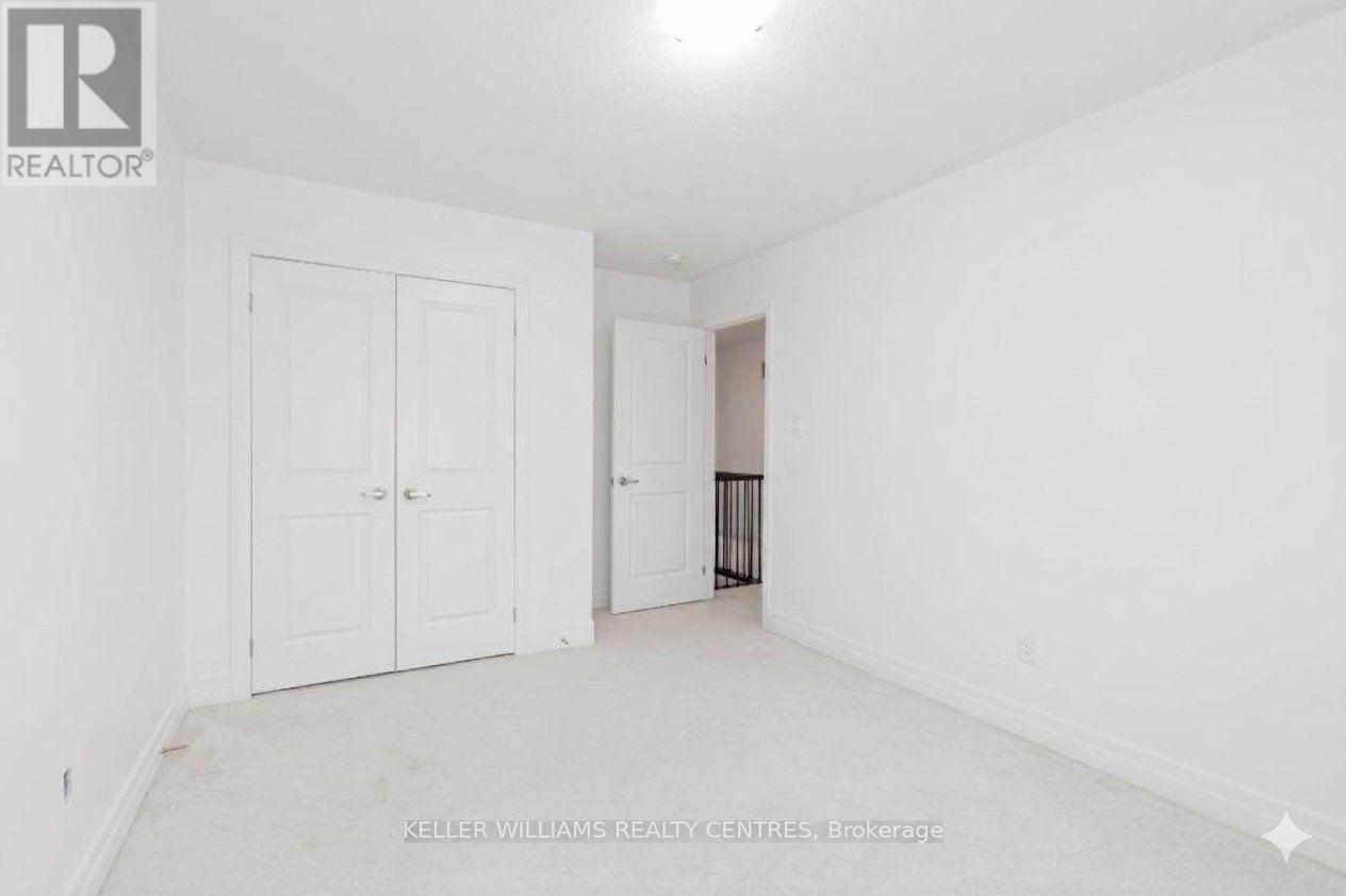 18 Hutton Crescent, Essa (Angus), Ontario  L0M 1B6 - Photo 11 - N13818914