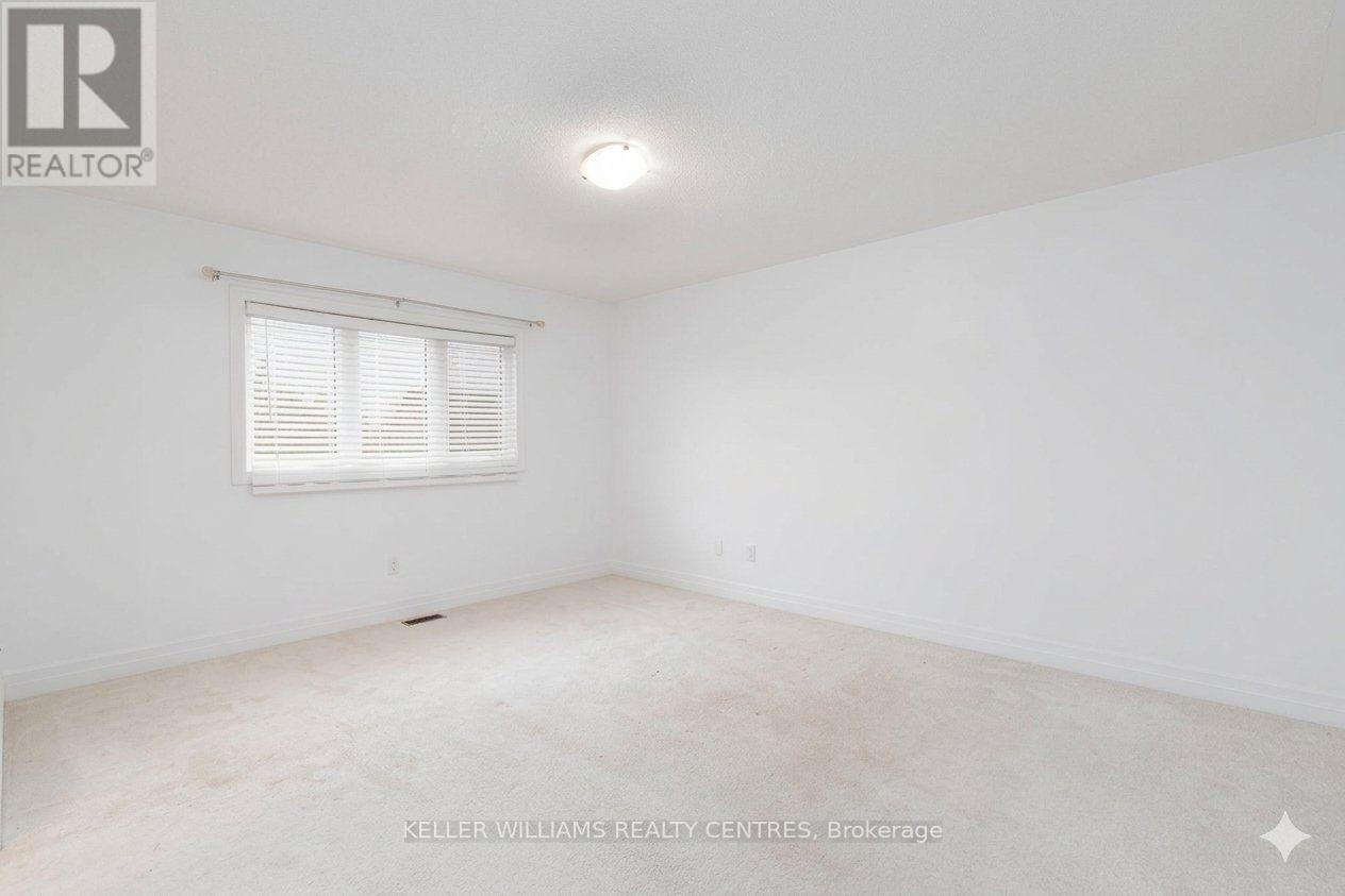 18 Hutton Crescent, Essa (Angus), Ontario  L0M 1B6 - Photo 12 - N13818914