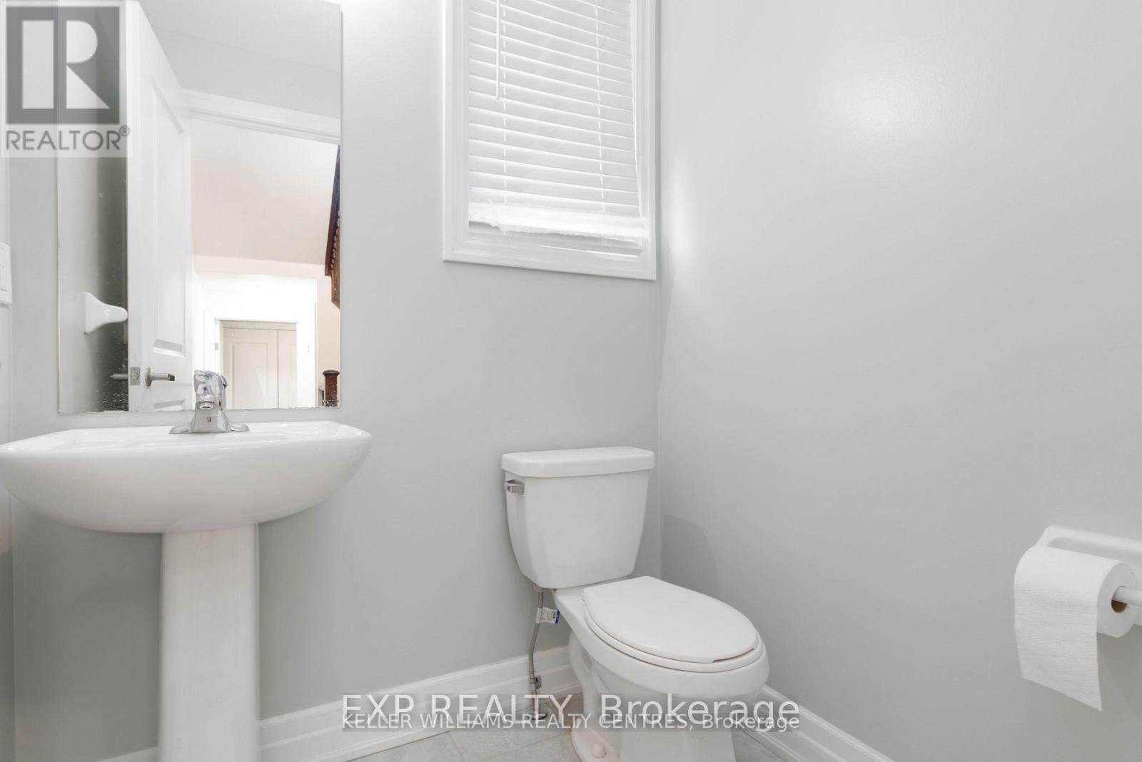18 Hutton Crescent, Essa (Angus), Ontario  L0M 1B6 - Photo 3 - N13818914