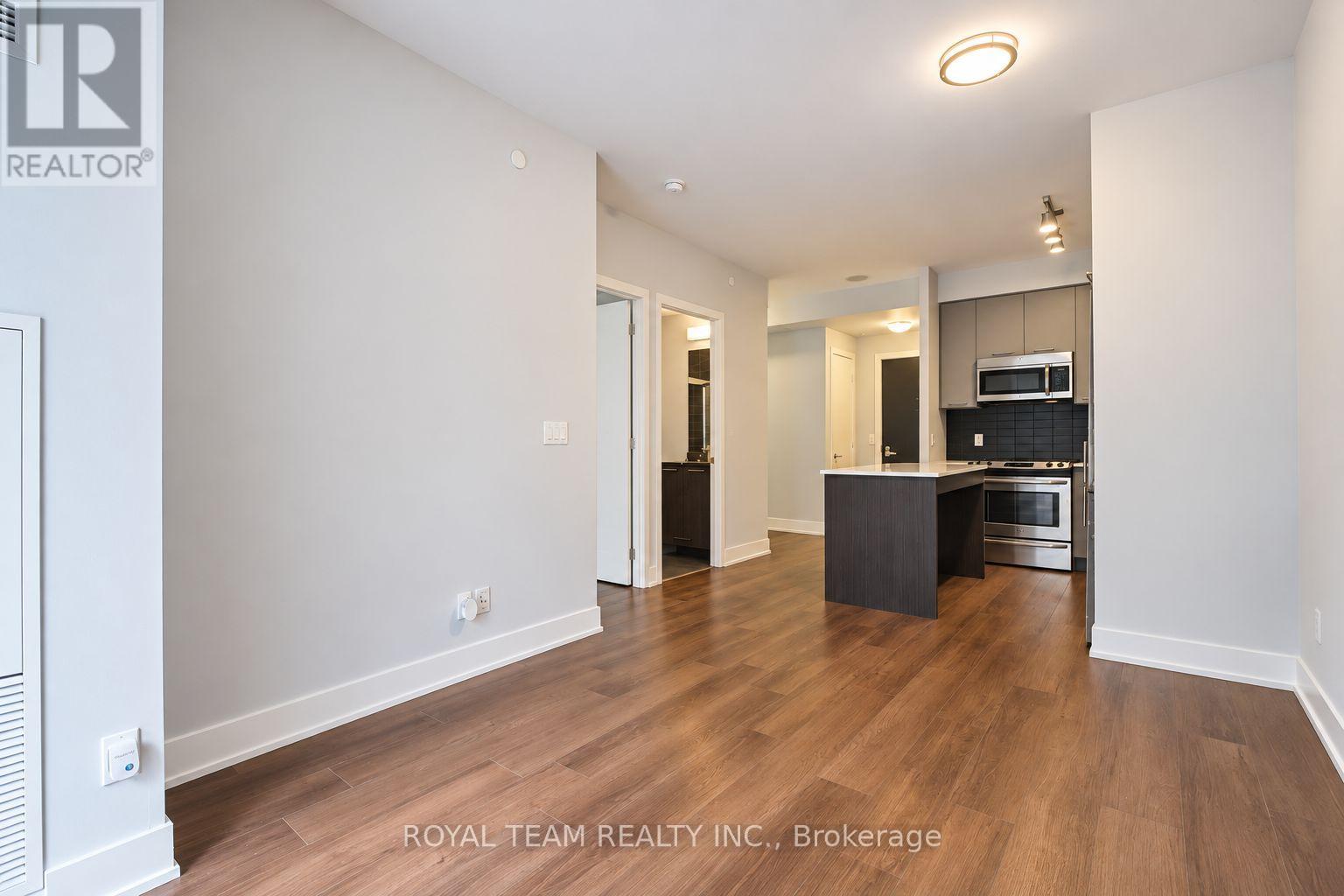 536 - 9471 Yonge Street, Richmond Hill (South Richvale), Ontario  L4C 1V4 - Photo 6 - N13818928