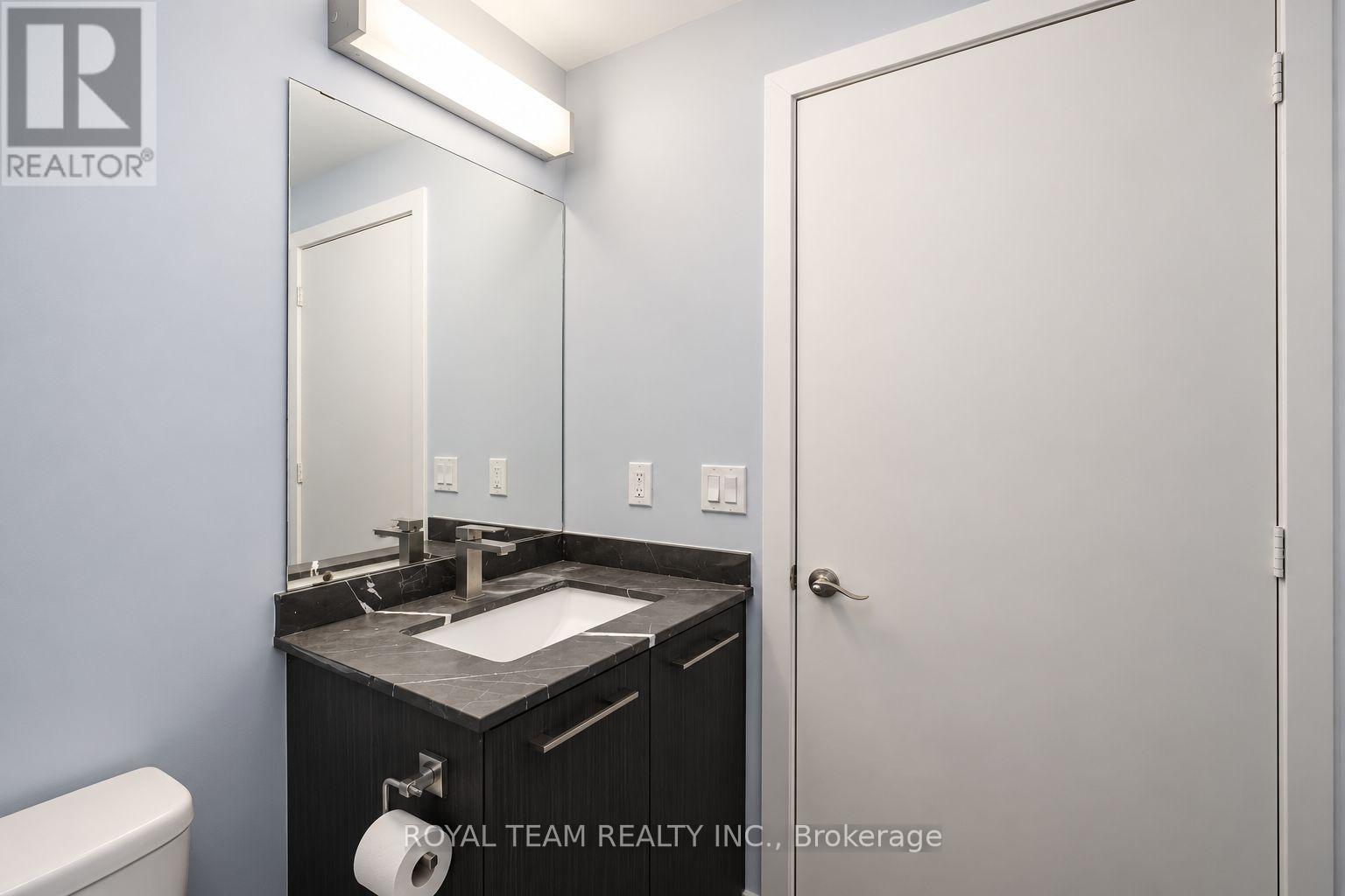 536 - 9471 Yonge Street, Richmond Hill (South Richvale), Ontario  L4C 1V4 - Photo 8 - N13818928