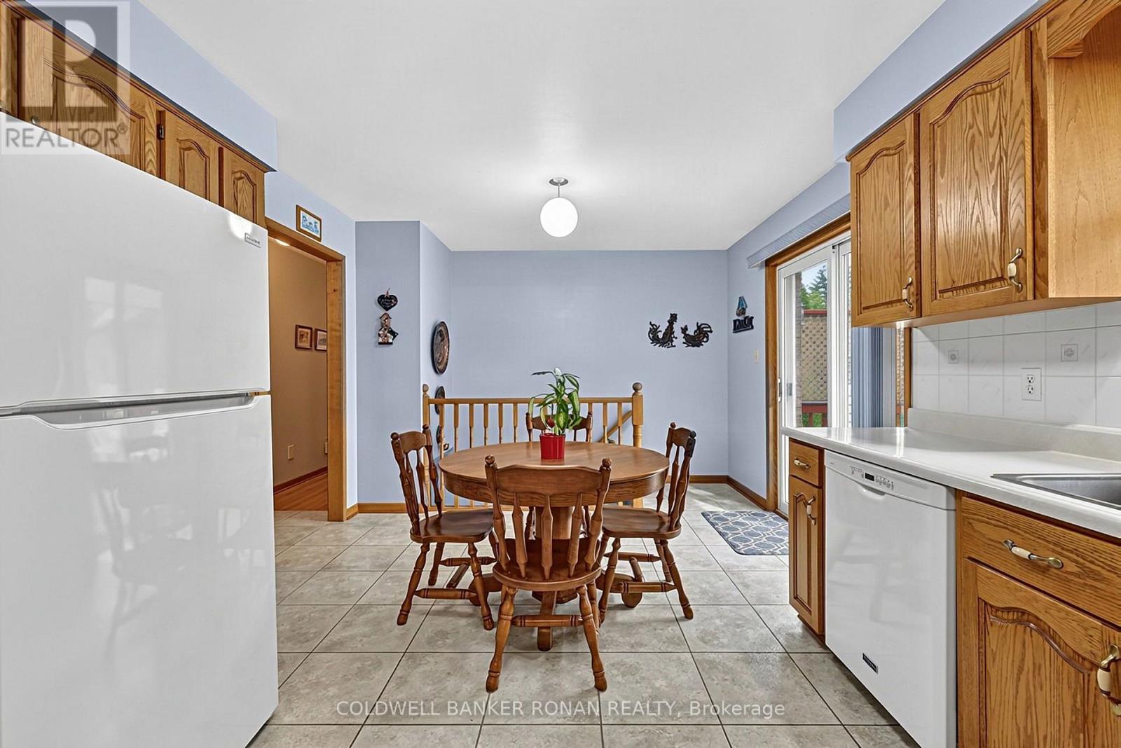 13 Joseph Street, Adjala-Tosorontio (Loretto), Ontario  L0G 1L0 - Photo 12 - N13818952