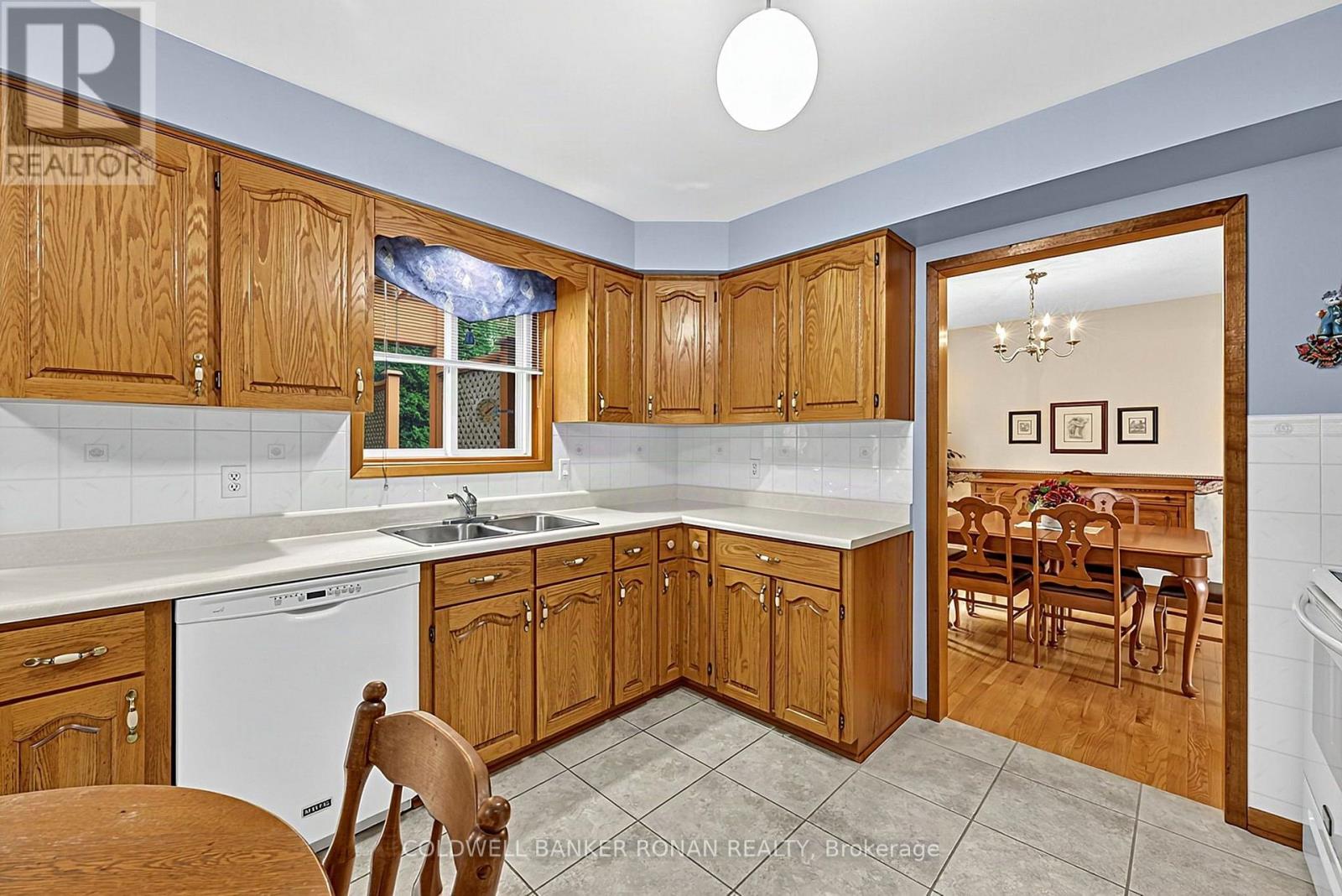 13 Joseph Street, Adjala-Tosorontio (Loretto), Ontario  L0G 1L0 - Photo 13 - N13818952