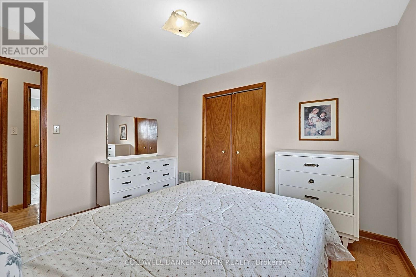 13 Joseph Street, Adjala-Tosorontio (Loretto), Ontario  L0G 1L0 - Photo 19 - N13818952