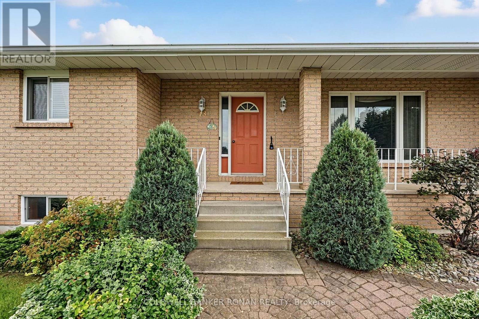 13 Joseph Street, Adjala-Tosorontio (Loretto), Ontario  L0G 1L0 - Photo 3 - N13818952