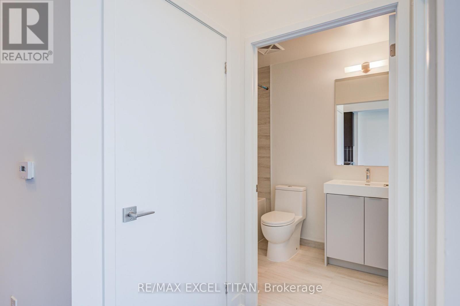 3003 - 498 Caldari Road N, Vaughan (Concord), Ontario  L4K 0R6 - Photo 16 - N13819066