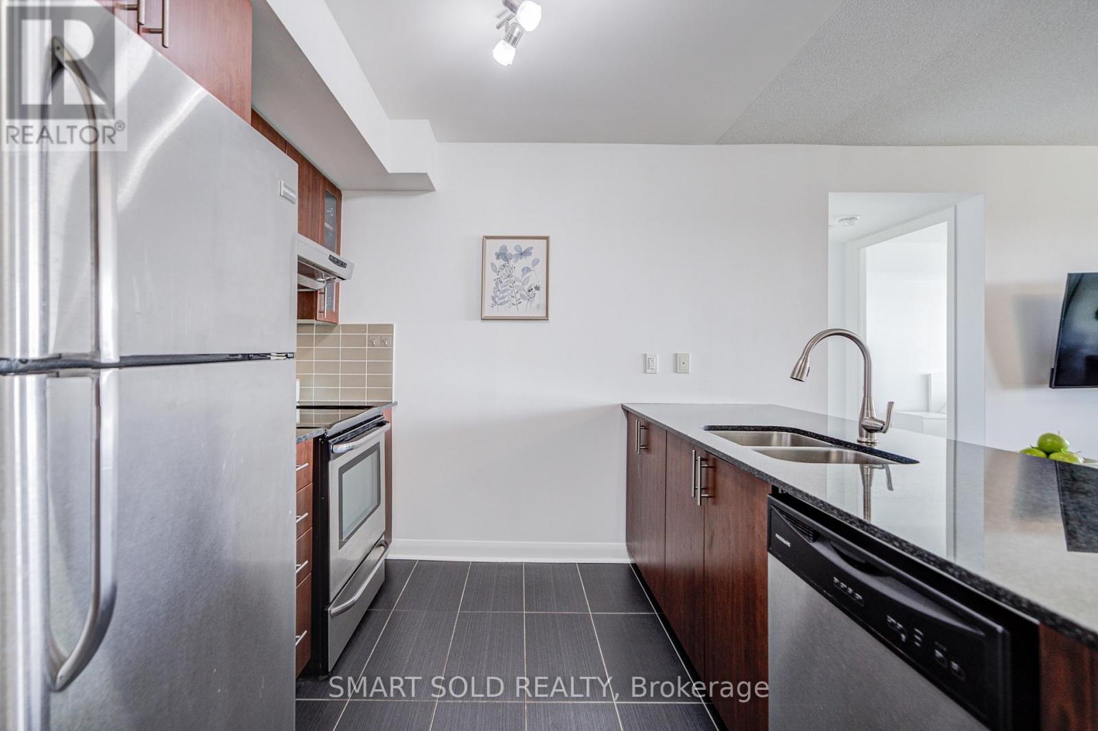 309 - 75 Norman Bethune Avenue, Richmond Hill, Ontario L4B 0B6 - Photo 9 - N13819084