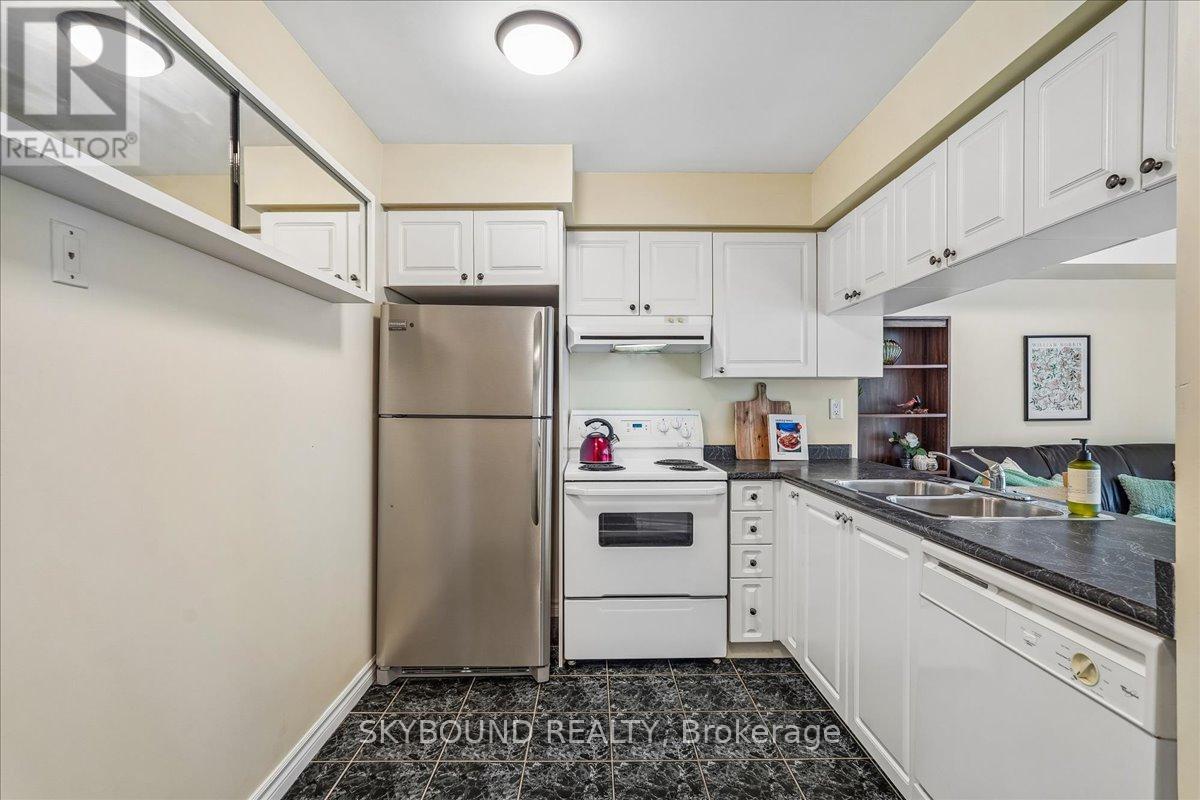 308 - 745 New Westminster Drive, Vaughan (Brownridge), Ontario  L4J 8J9 - Photo 10 - N13819100