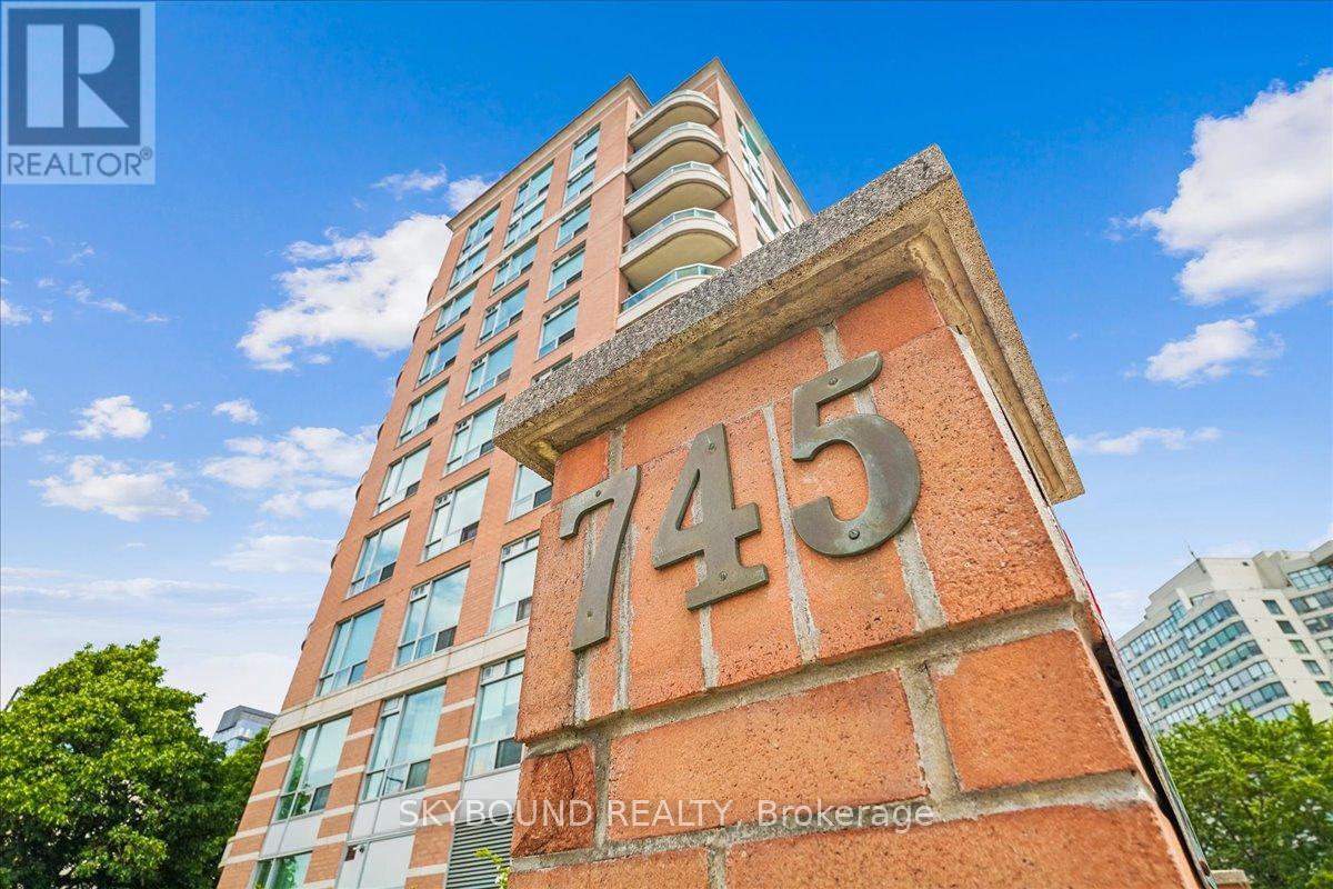 308 - 745 New Westminster Drive, Vaughan (Brownridge), Ontario  L4J 8J9 - Photo 2 - N13819100