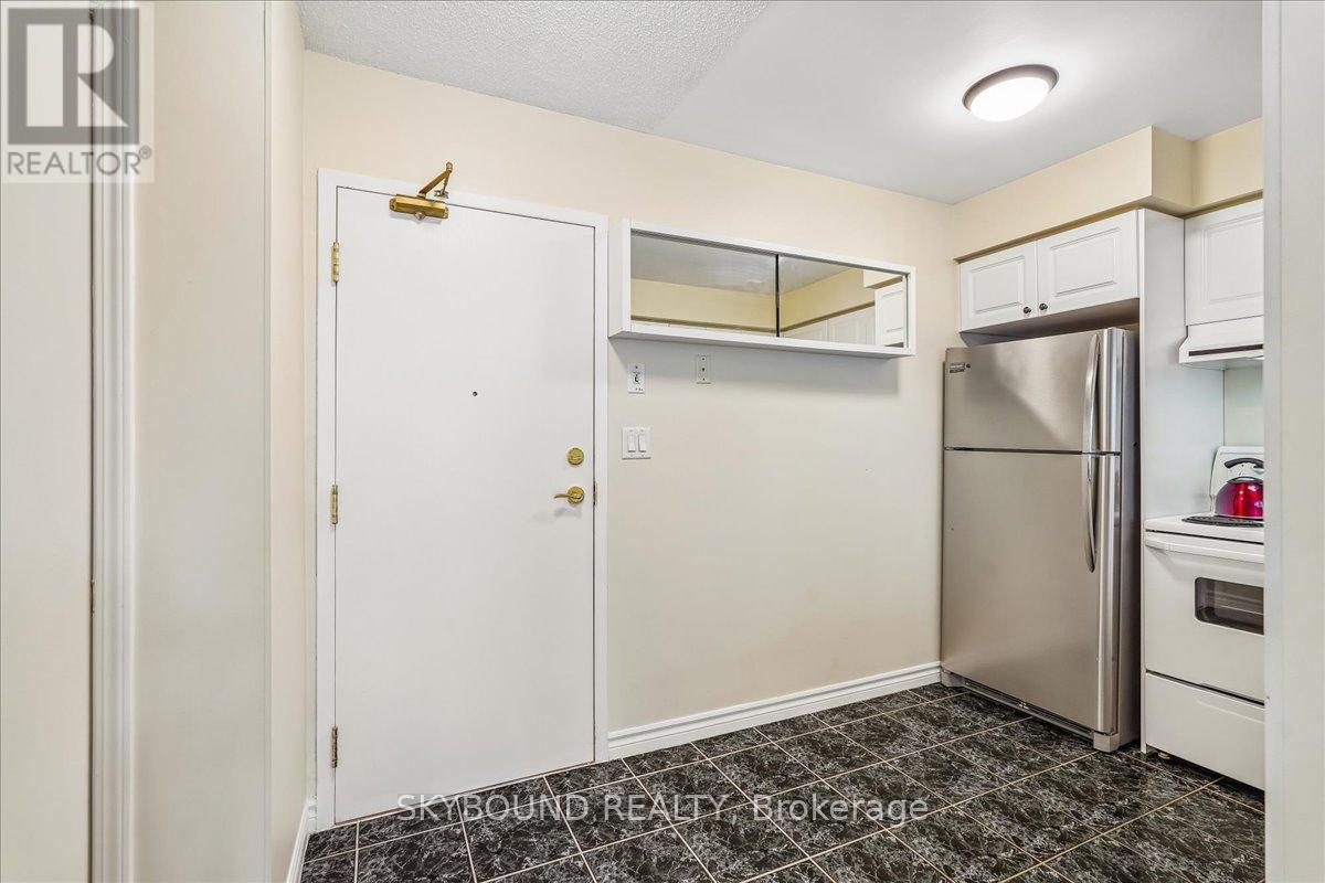 308 - 745 New Westminster Drive, Vaughan (Brownridge), Ontario  L4J 8J9 - Photo 8 - N13819100
