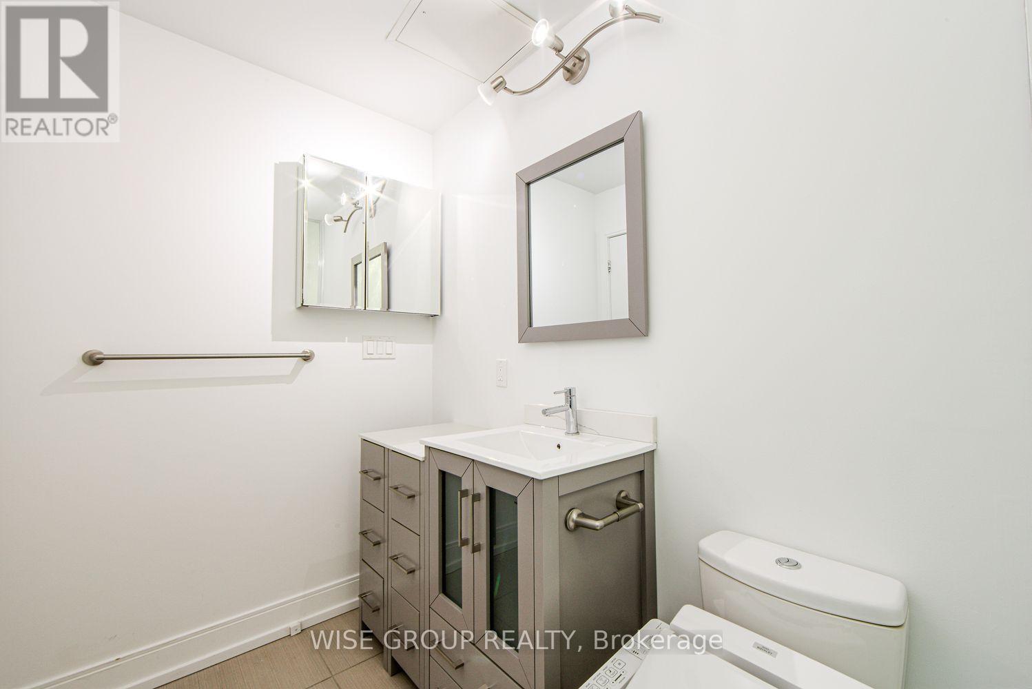 1210b - 9600 Yonge Street, Richmond Hill (North Richvale), Ontario  L4C 0X3 - Photo 20 - N13819180