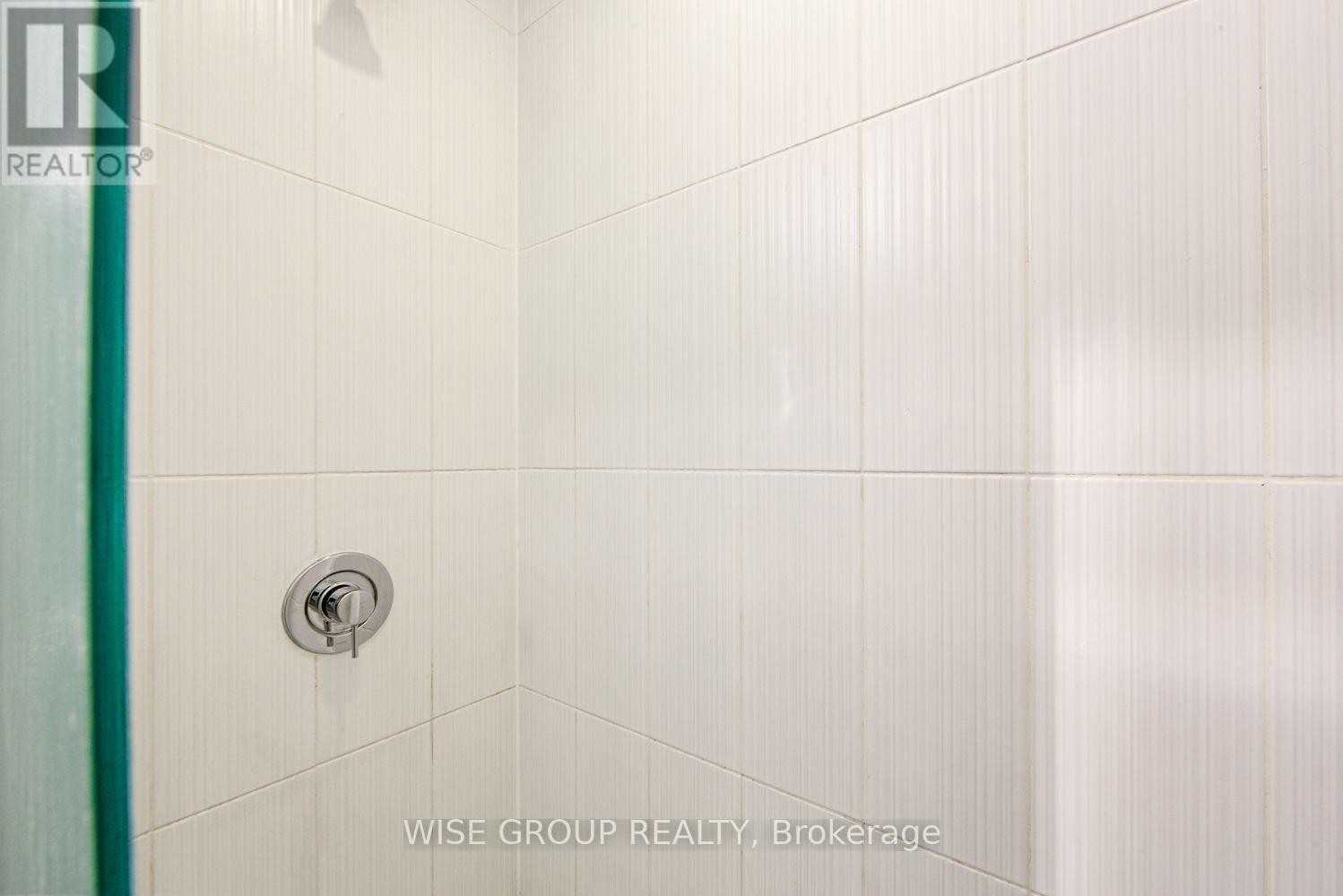 1210b - 9600 Yonge Street, Richmond Hill (North Richvale), Ontario  L4C 0X3 - Photo 21 - N13819180