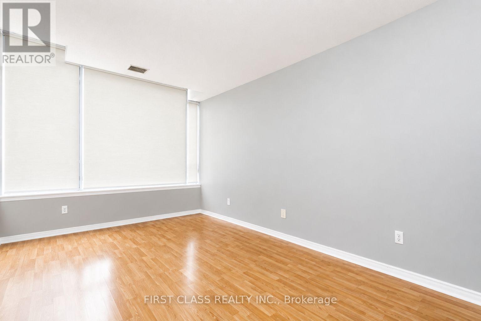 106 - 91 Townsgate Drive, Vaughan, Ontario  L4J 8E8 - Photo 14 - N13629920