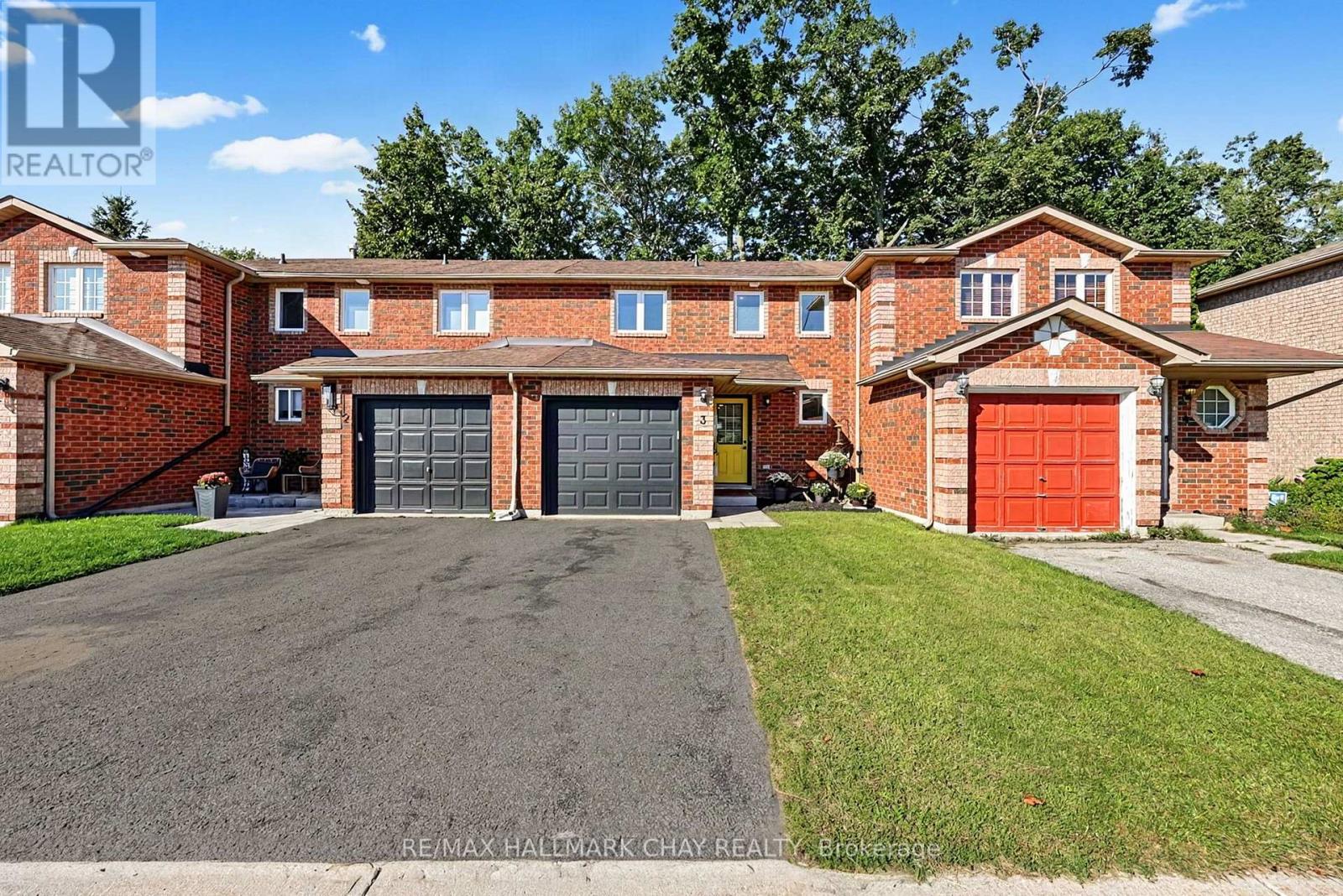 3 - 38 KENWELL CRESCENT, barrie (holly), Ontario