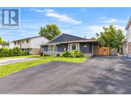 109 DAPHNE CRESCENT, Barrie, Ontario