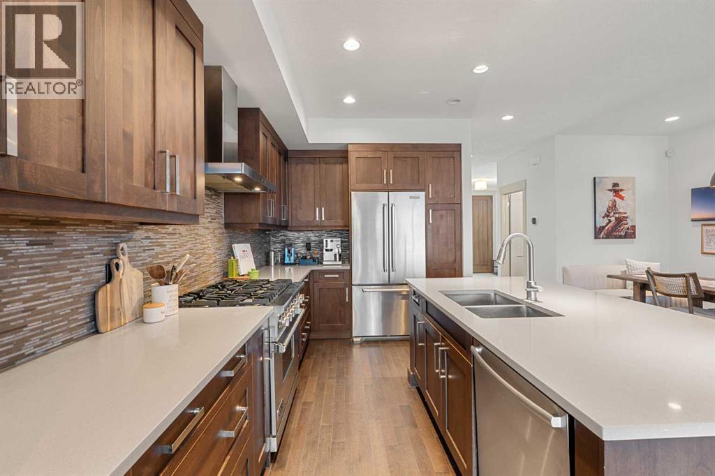 2028 37 Avenue SW, Calgary, Alberta  T2T 2H5 - Photo 7 - A2346296