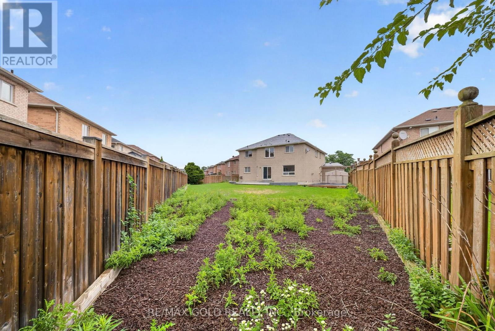 24 Quintessa Trail, Brampton, Ontario  L6R 2V4 - Photo 42 - W13818982