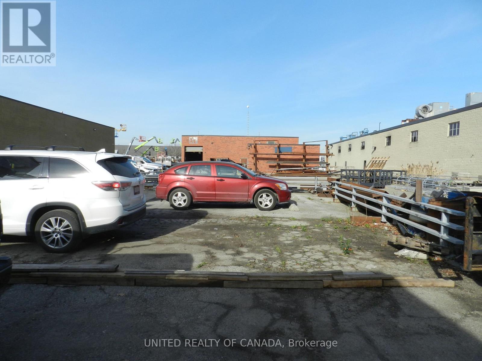 1807 Drew Road, Mississauga, Ontario  L5S 1J5 - Photo 6 - W13819050