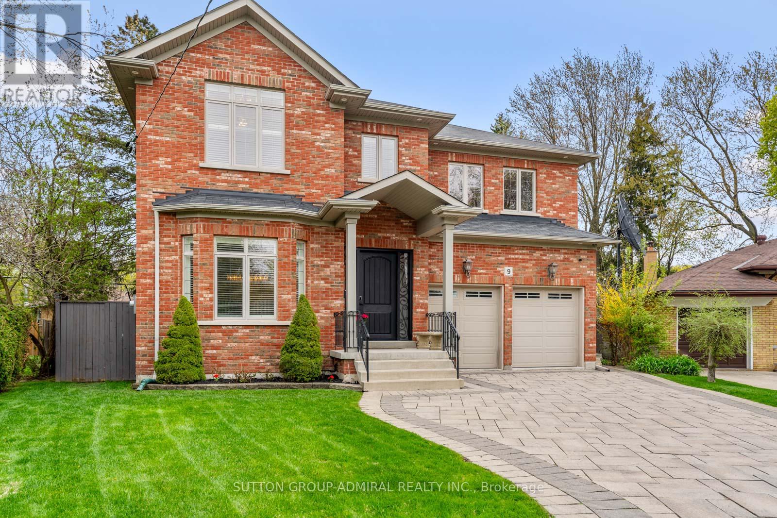 9 Cheshire Drive, Toronto, Ontario  M9B 2N7 - Photo 2 - W13819126