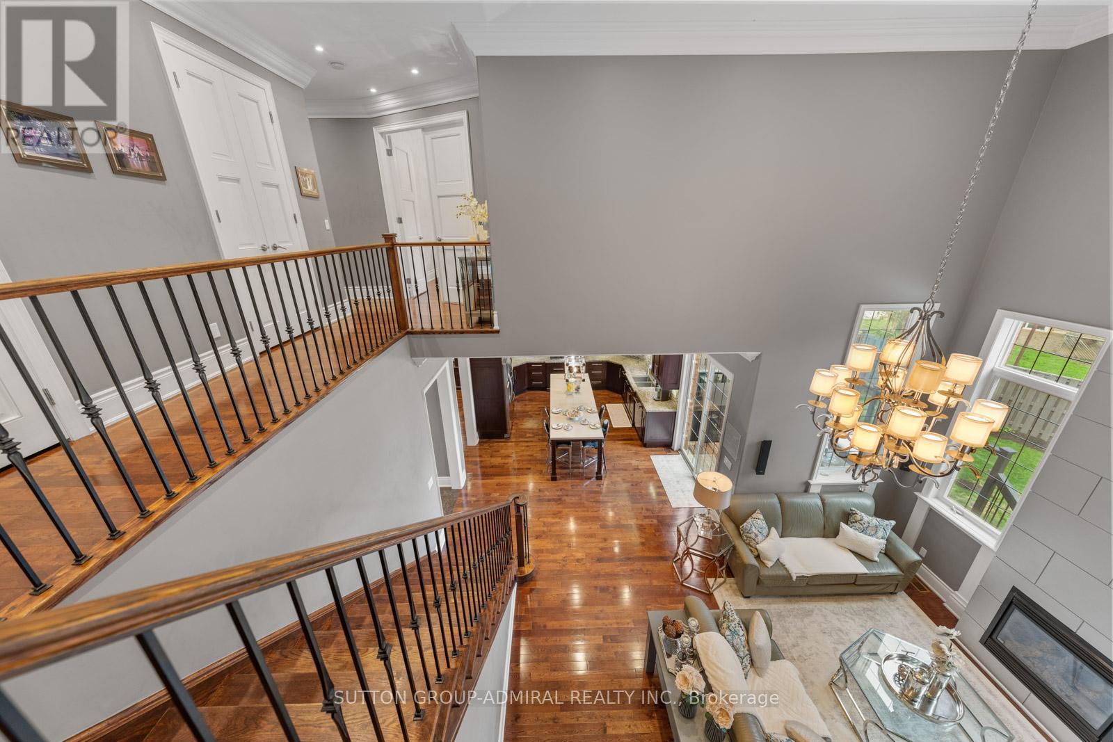 9 Cheshire Drive, Toronto, Ontario  M9B 2N7 - Photo 23 - W13819126
