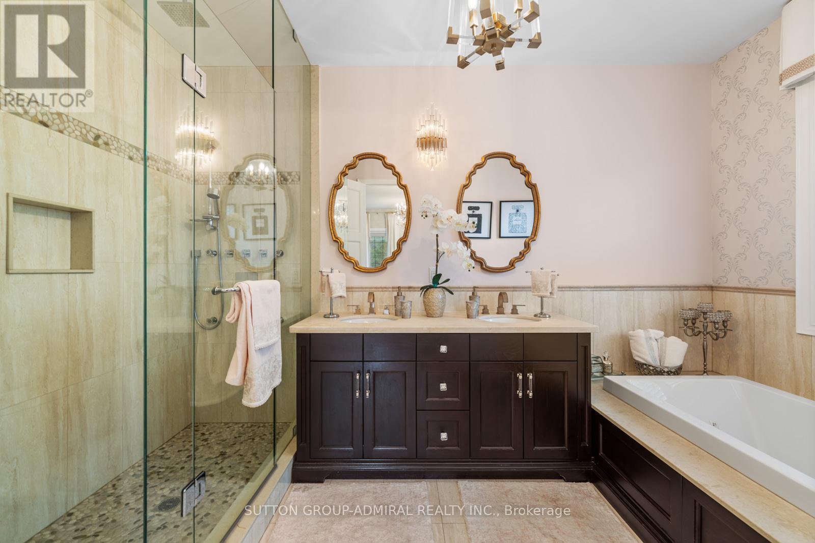 9 Cheshire Drive, Toronto, Ontario  M9B 2N7 - Photo 30 - W13819126