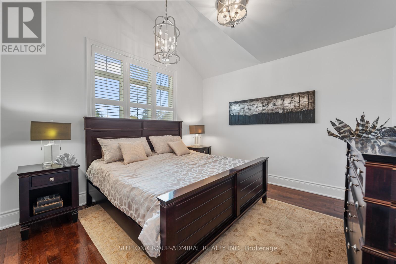 9 Cheshire Drive, Toronto, Ontario  M9B 2N7 - Photo 32 - W13819126