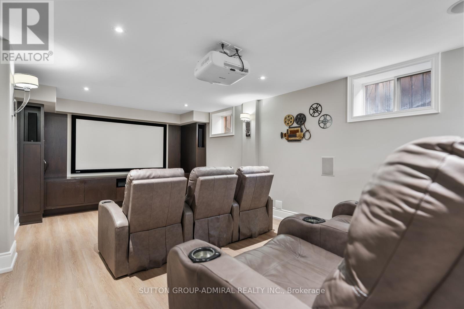 9 Cheshire Drive, Toronto, Ontario  M9B 2N7 - Photo 40 - W13819126