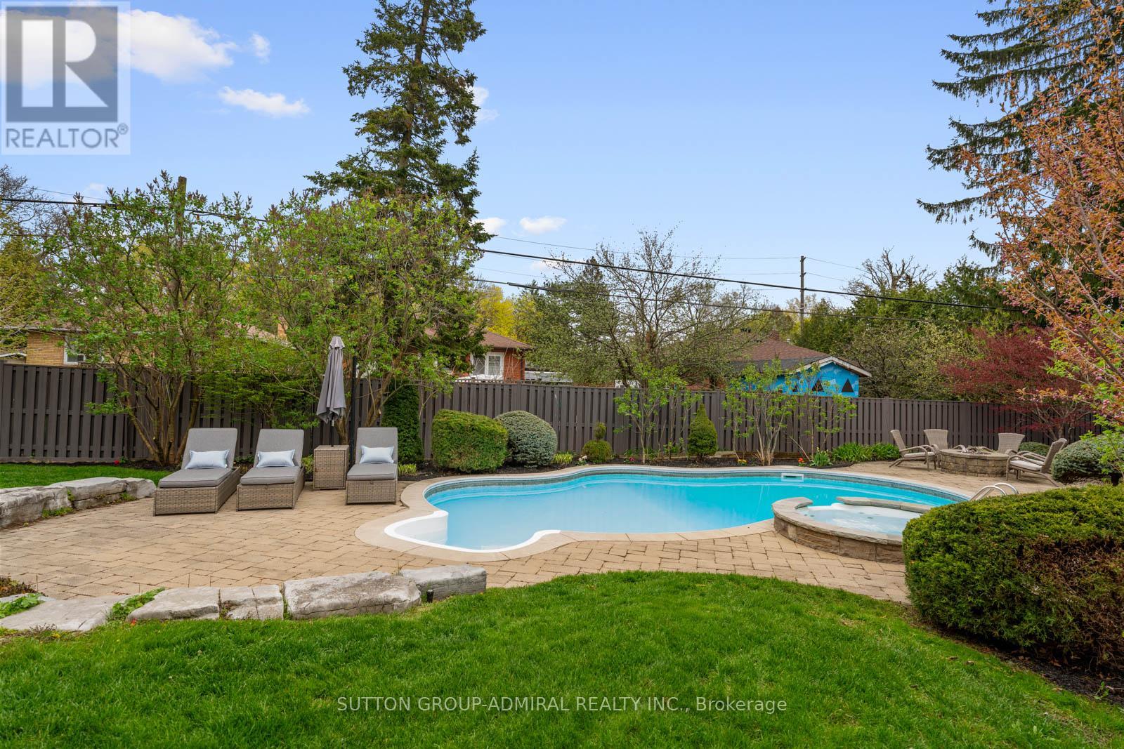 9 Cheshire Drive, Toronto, Ontario  M9B 2N7 - Photo 42 - W13819126