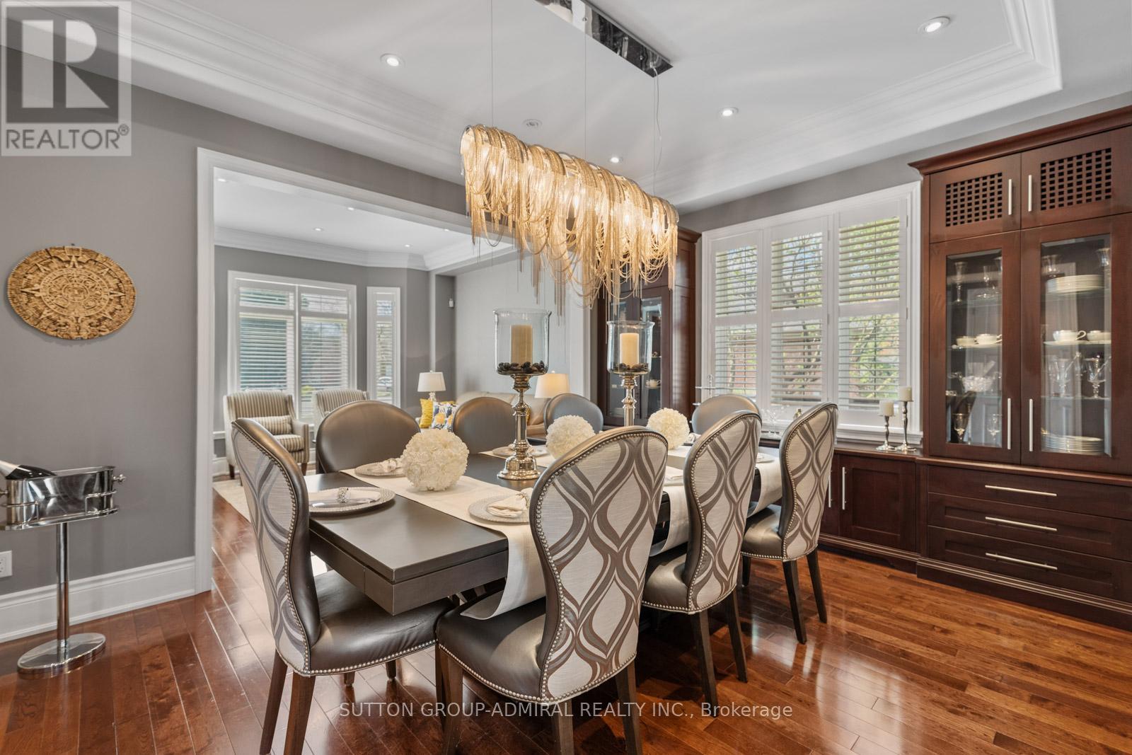9 Cheshire Drive, Toronto, Ontario  M9B 2N7 - Photo 8 - W13819126