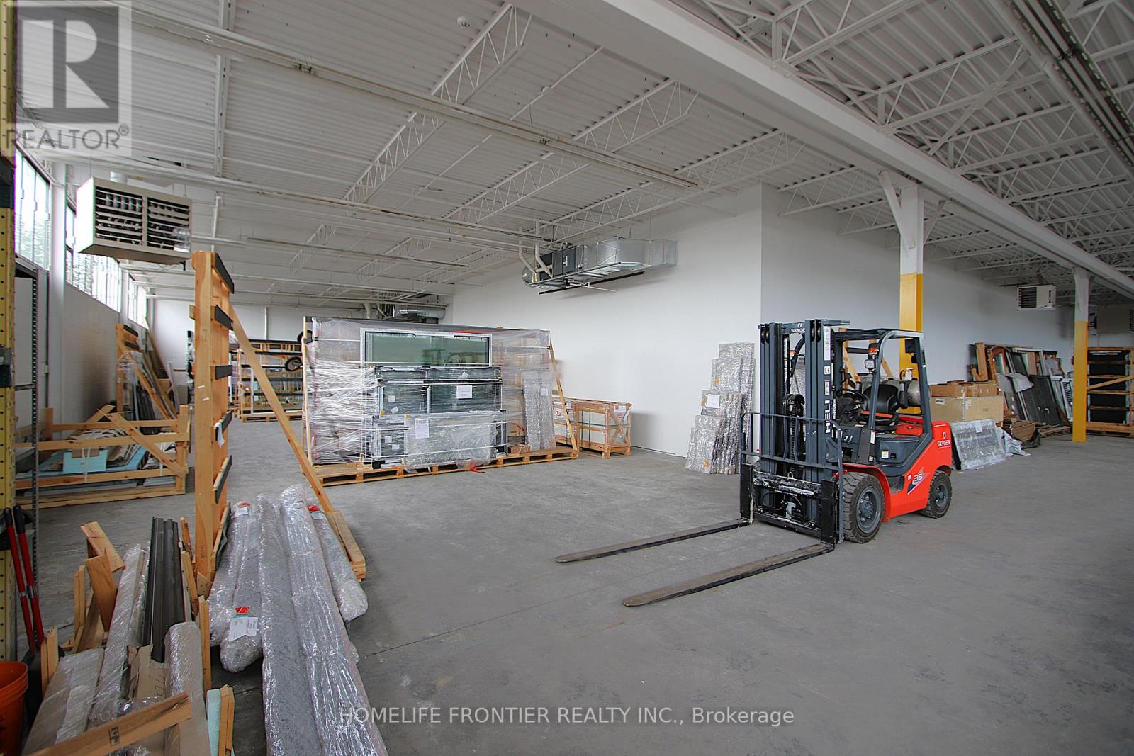 6210 Northwest Drive, Mississauga, Ontario  L4V 1J6 - Photo 5 - W13819146
