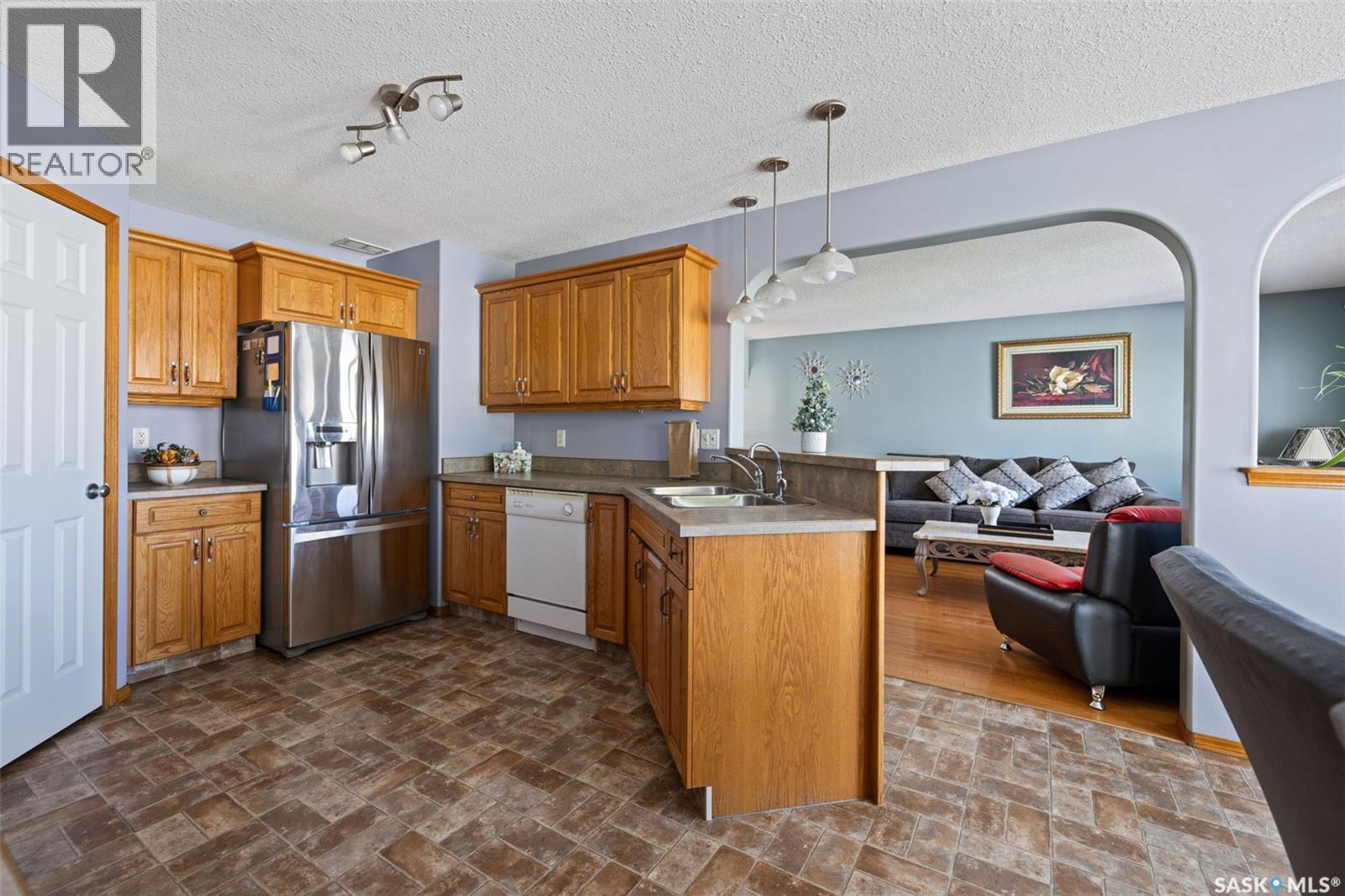 911 Gull Road, Regina, Saskatchewan  S4N 7P9 - Photo 9 - SK049243