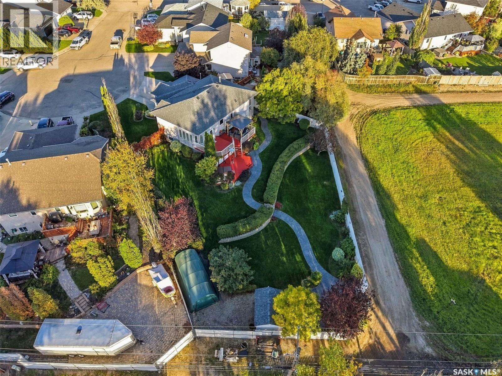726 Penner Place, Martensville, Saskatchewan  S0K 2T2 - Photo 4 - SK049234