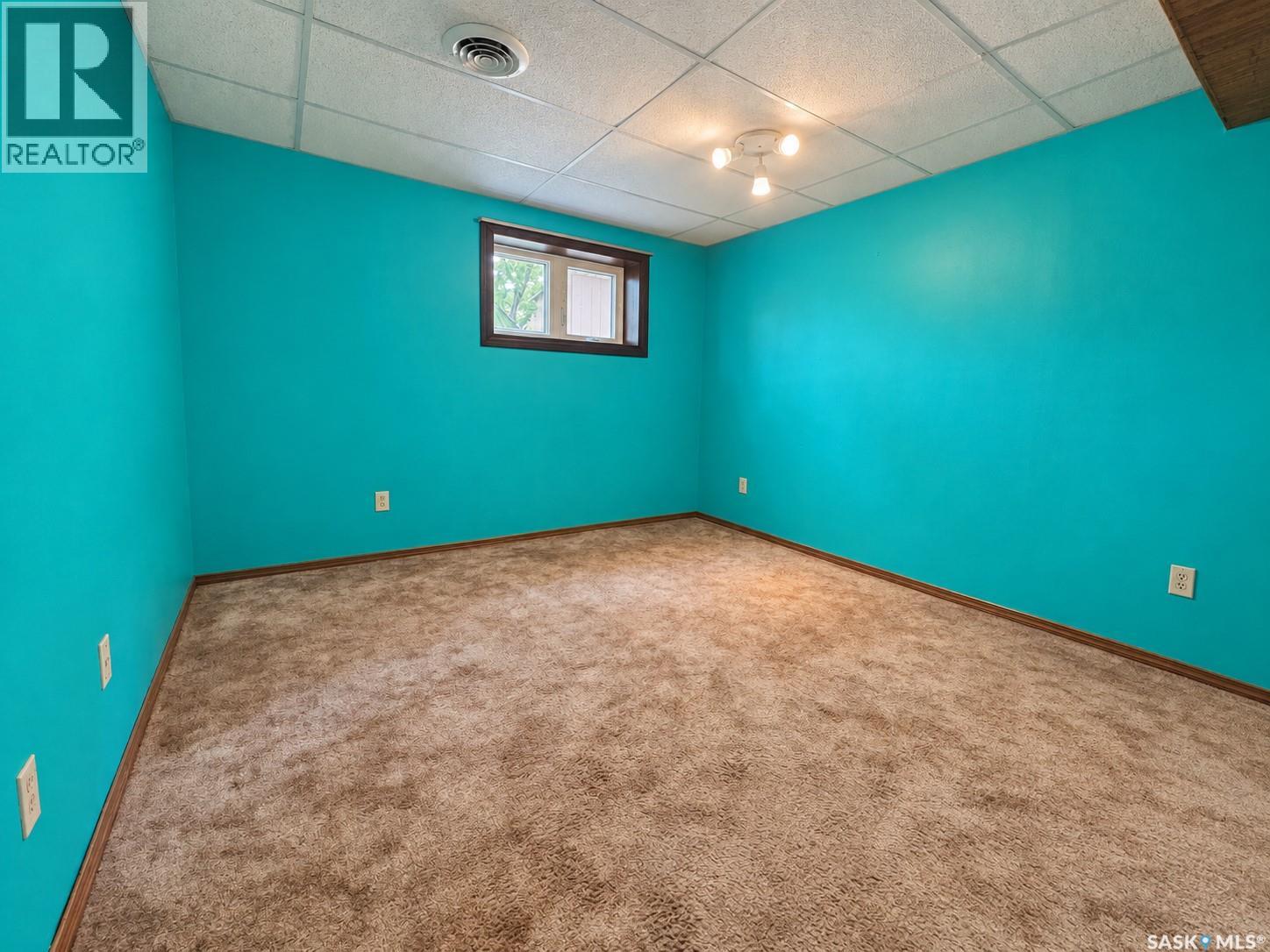 7122 Lawrence Drive, Regina, Saskatchewan  S4X 3X6 - Photo 19 - SK049224