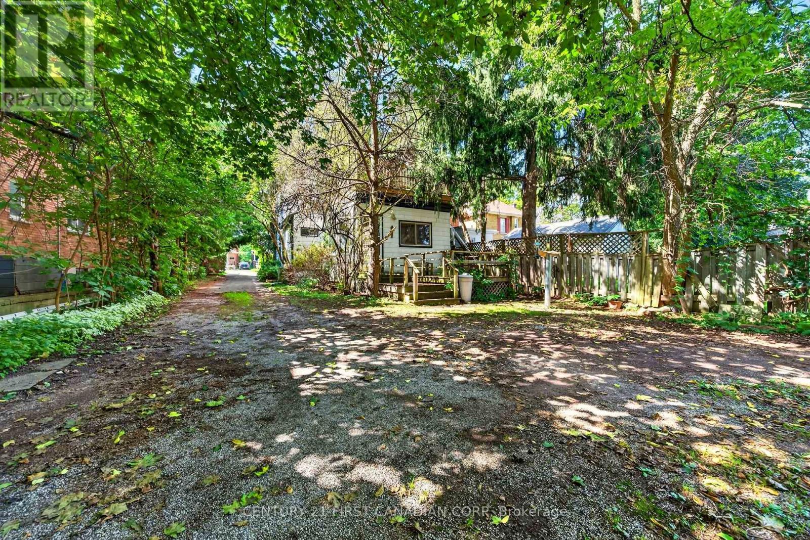 324 Ridout Street S, London South, Ontario  N6C 3Z3 - Photo 30 - X13817694