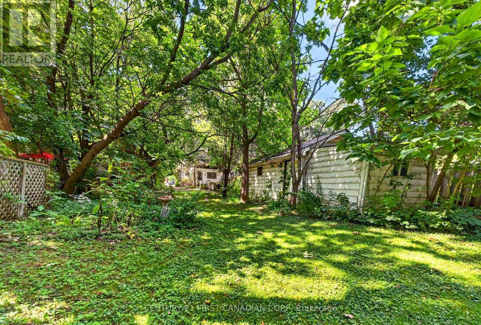 324 Ridout Street S, London South, Ontario  N6C 3Z3 - Photo 33 - X13817694