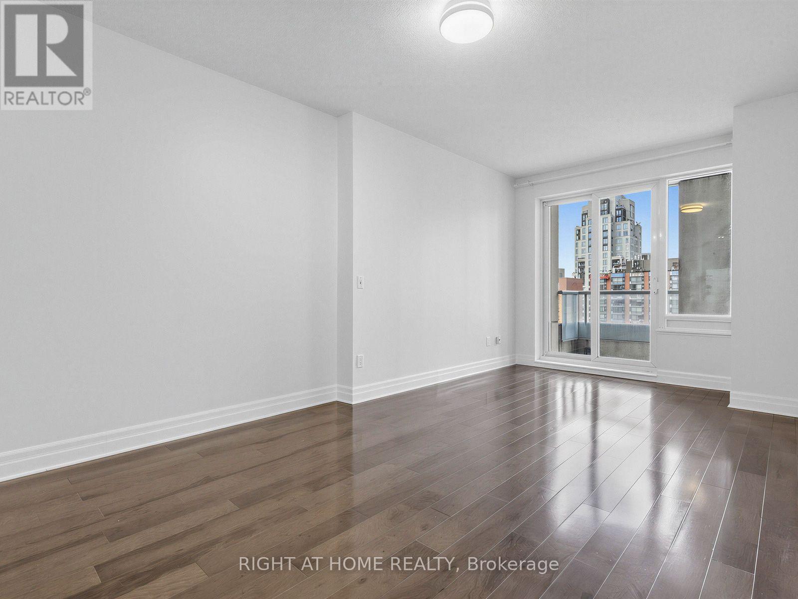 1810 - 35 Balmuto Street, Toronto, Ontario M4Y 0A3 - Photo 11 - C13807742