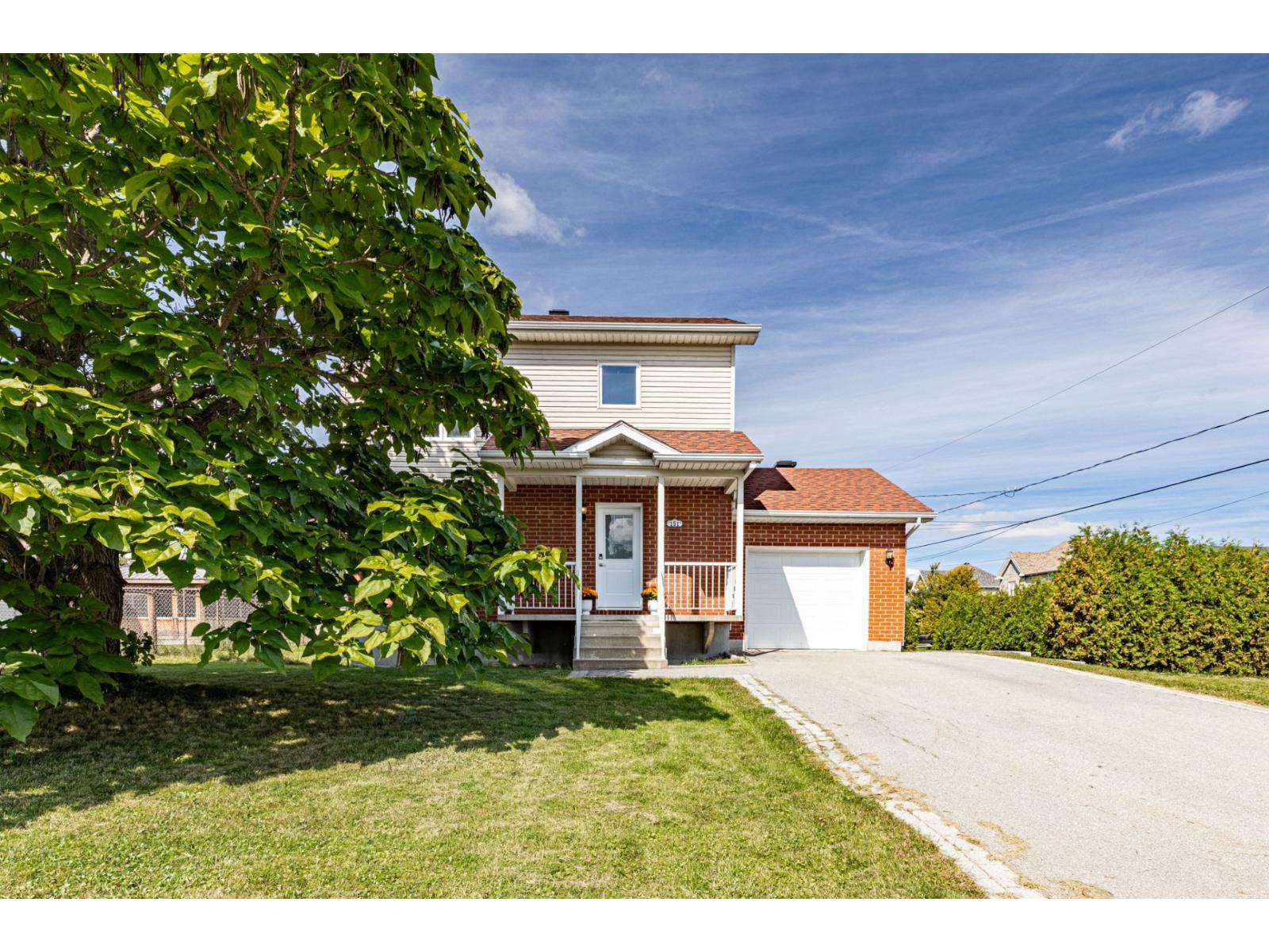 151 Rue Bissonnette Les Cèdres Quebec Canada J7T3J4 4