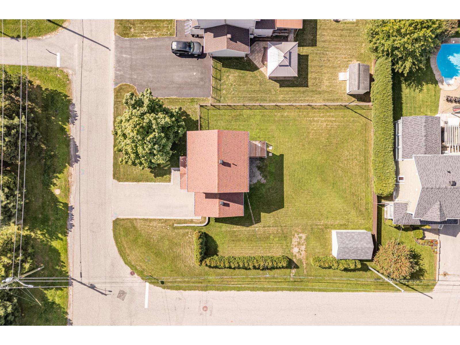 151 Rue Bissonnette Les Cèdres Quebec Canada J7T3J4 5