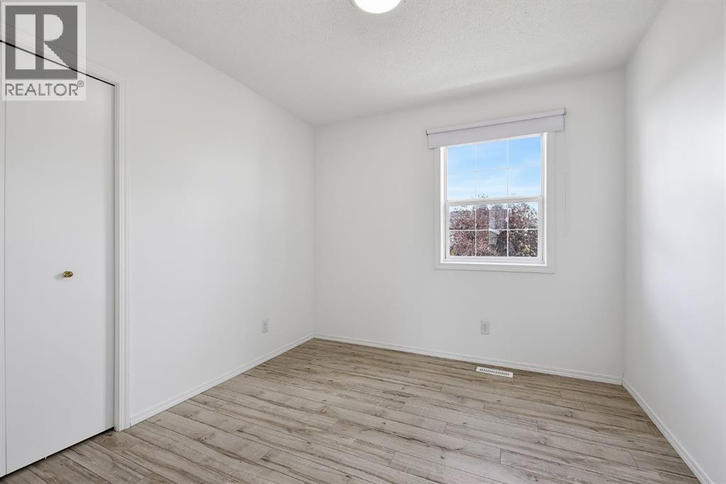 15 Coventry Link NE, Calgary, Alberta  T3K 5H6 - Photo 14 - A2345663