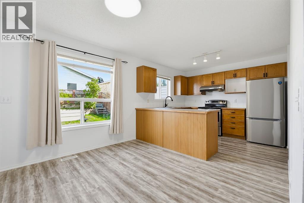 15 Coventry Link NE, Calgary, Alberta  T3K 5H6 - Photo 8 - A2345663