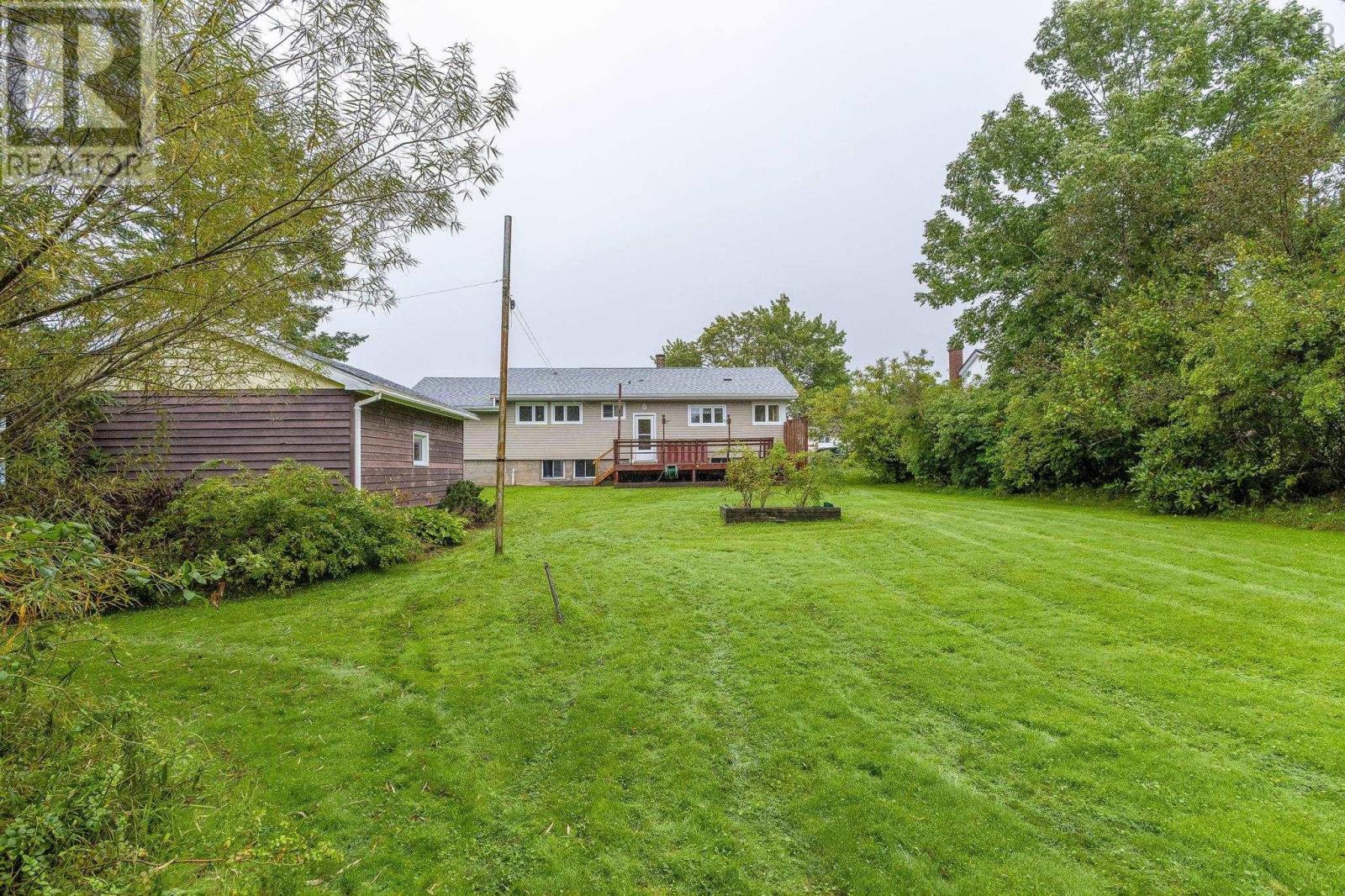 46 Nova Terrace, Dartmouth, Nova Scotia  B2V 1A9 - Photo 41 - 202624132