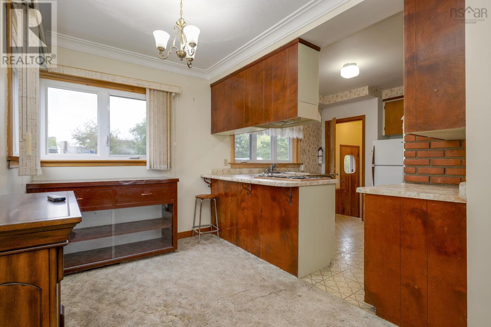46 Nova Terrace, Dartmouth, Nova Scotia  B2V 1A9 - Photo 7 - 202624132