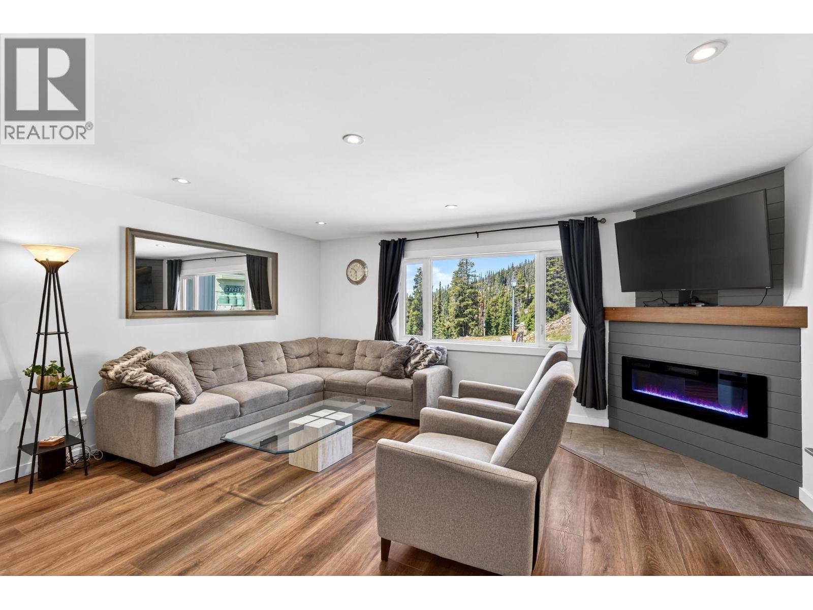 7375 Porcupine Road Unit# B6, Big White, British Columbia  V1P 1P3 - Photo 2 - 10401667