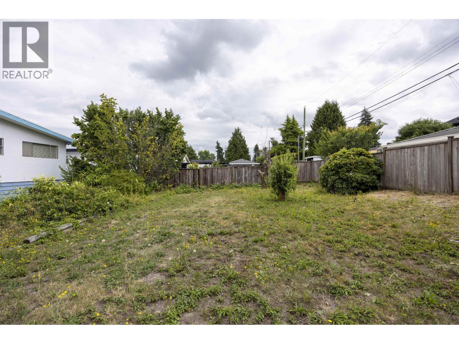 6096 SERVICE STREET photo 28