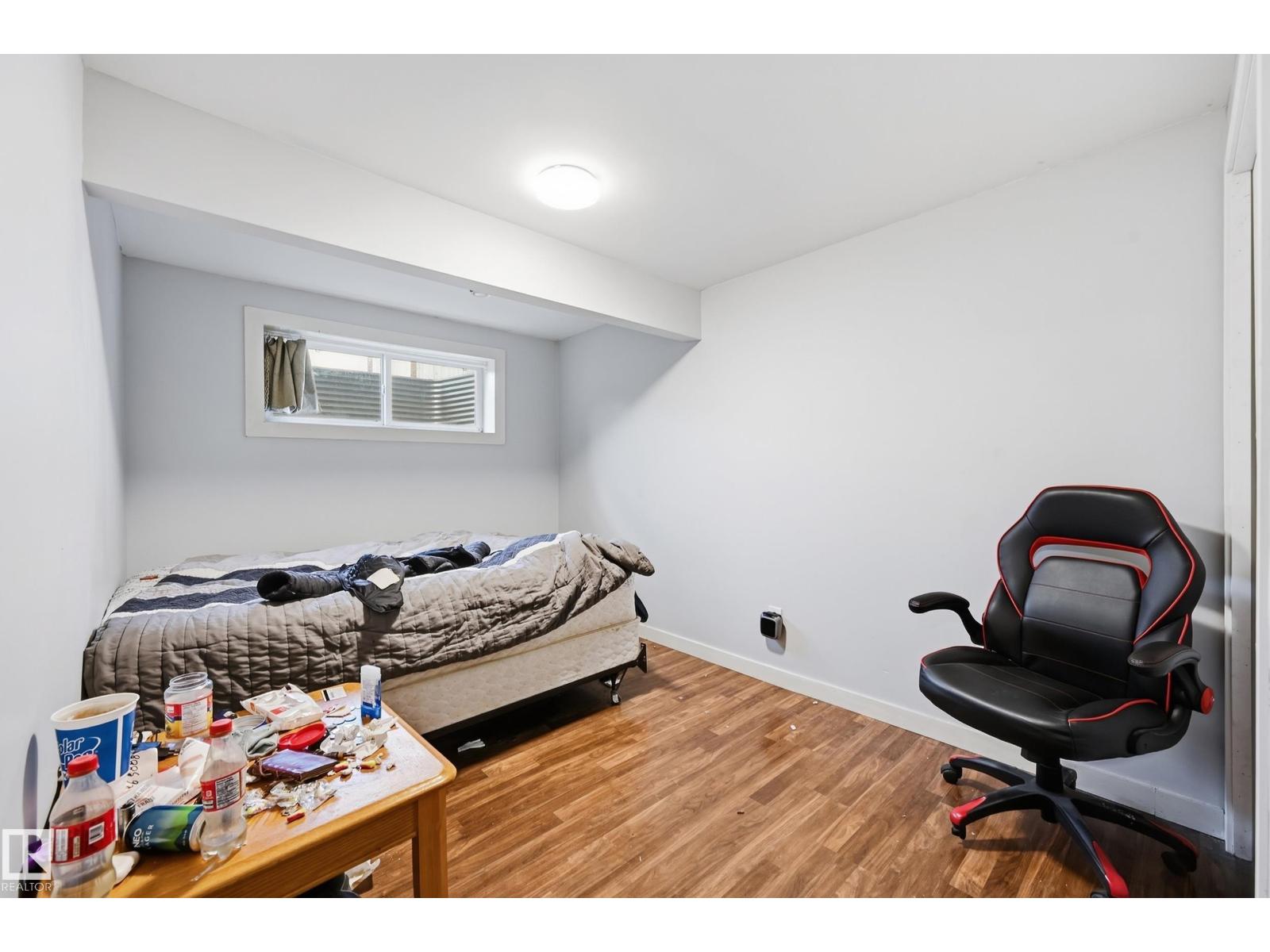 941 Ebbers Cr NW, Edmonton, Alberta T5Y 3T9 - Photo 48 - E4509258