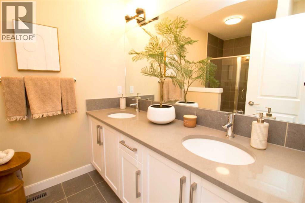 342 Sundown Road, Cochrane, Alberta  T4C 3H2 - Photo 25 - A2346464