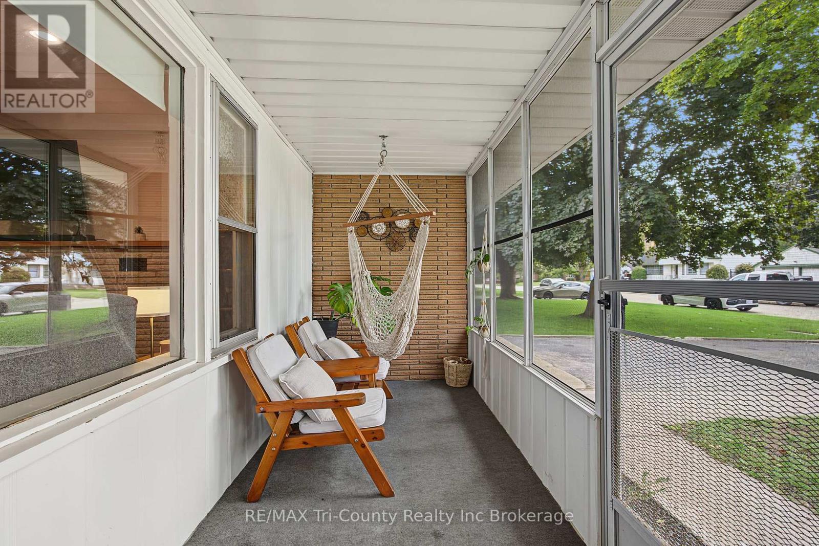 9 Parkside Drive, Tillsonburg, Ontario  N4G 4A1 - Photo 6 - X13819292