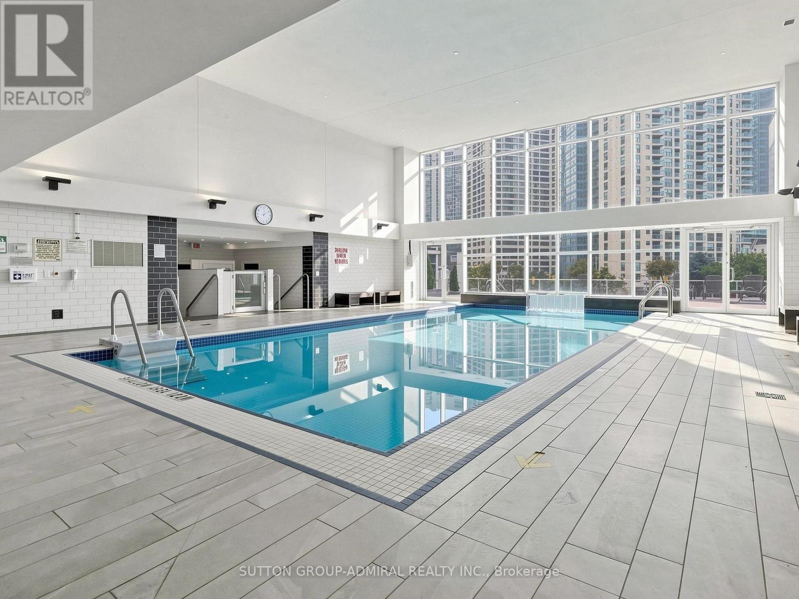 1410 - 218 Queens Quay W, Toronto, Ontario  M5J 2Y6 - Photo 35 - C13819284