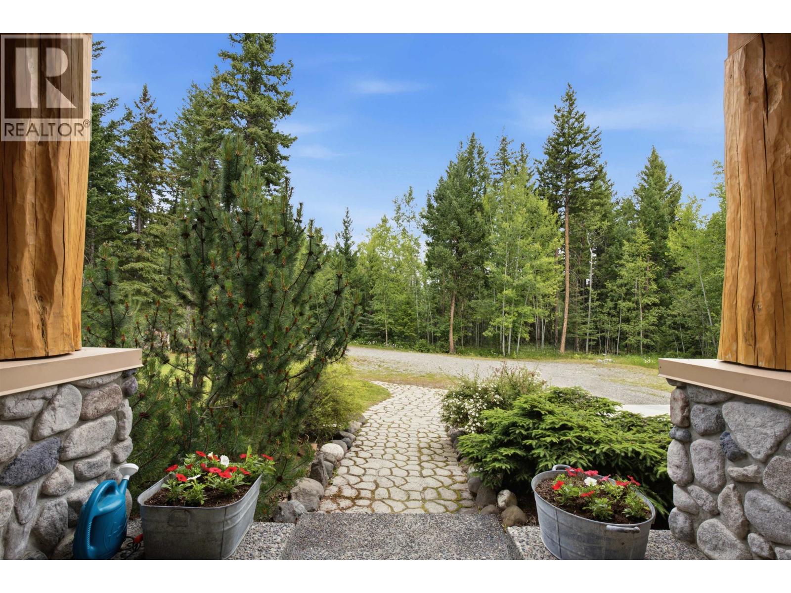 1898 Ross Road, Williams Lake, British Columbia  V2G 5B3 - Photo 36 - R3168682